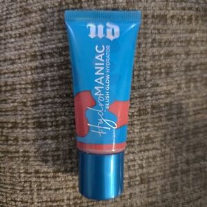 Urban Decay Hydromaniac Blush Glow Hydrator in the shade Obsessed